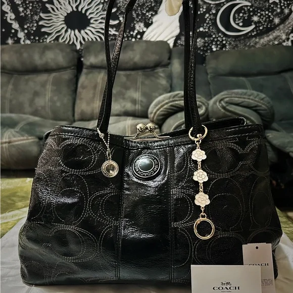 Vintage style COACH soho shoulder bag kisslock Black Leather Tote handbag - Picture 8 of 17